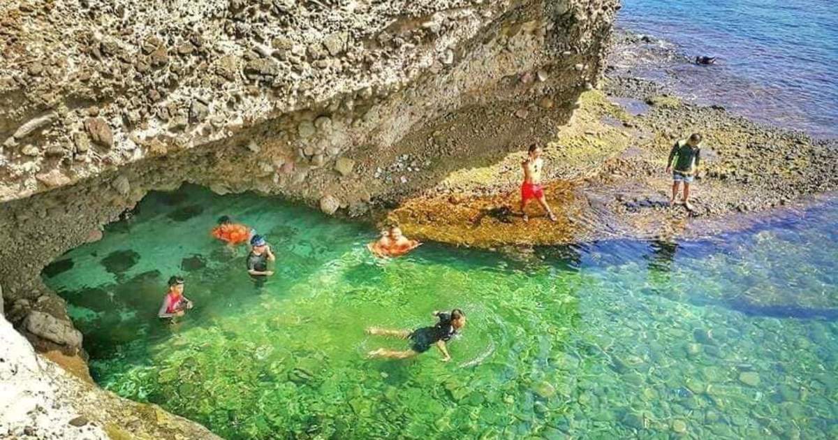 Island Hopping at Secret Beach in Batangas - Klook Philippines